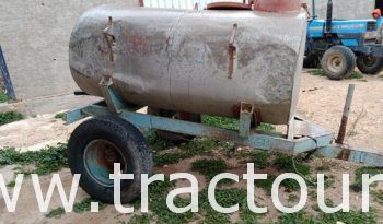 À vendre Semi remorque agricole citerne 3000 Litres Huard sans carte grise complet