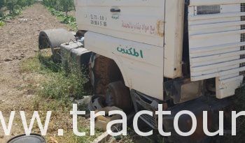 À vendre Tracteur routier Scania 113H sans carte grise complet