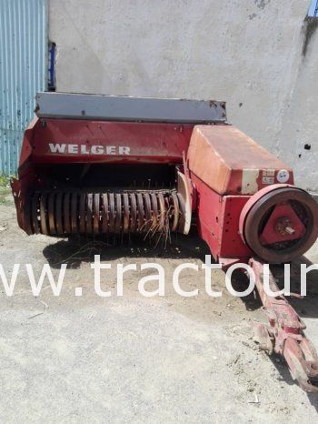À vendre Presse à paille – Brissa Welger AP 530D complet