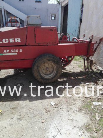 À vendre Presse à paille – Brissa Welger AP 530D complet