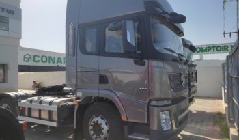 À vendre Tracteur routier – complet
