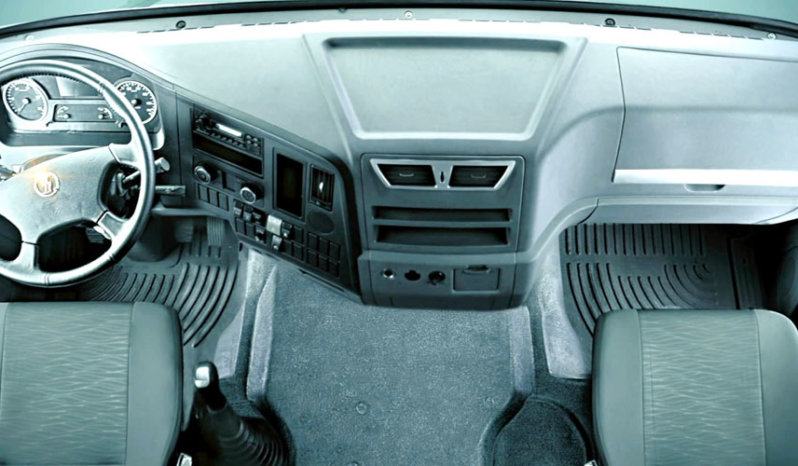 À vendre Tracteur routier – complet