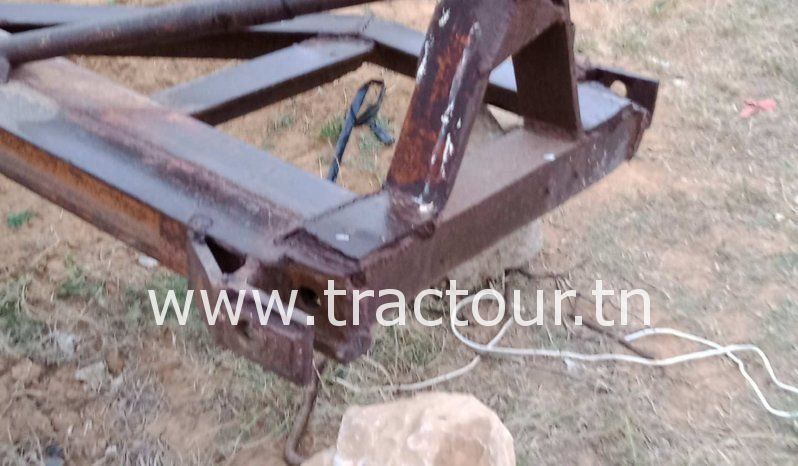 À vendre Charrue à soc complet