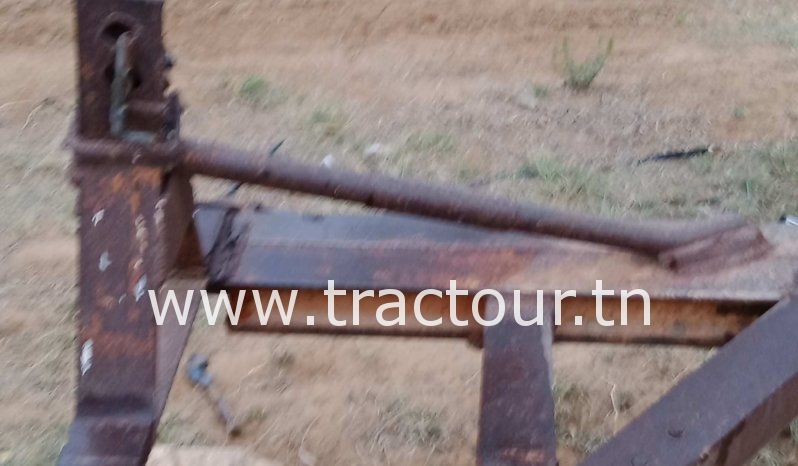 À vendre Charrue à soc complet