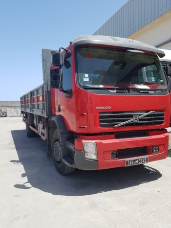 À vendre Camion plateau avec ridelles Volvo FE 320 (2012) complet