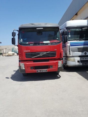 À vendre Camion plateau avec ridelles Volvo FE 320 (2012) complet