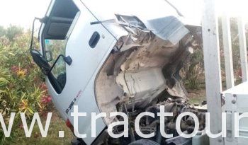 À vendre Camion plateau avec ridelles Isuzu NPR 3.5 tonnes (2007) complet