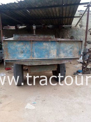 À vendre Semi remorque agricole benne avec carte grise (2001) complet