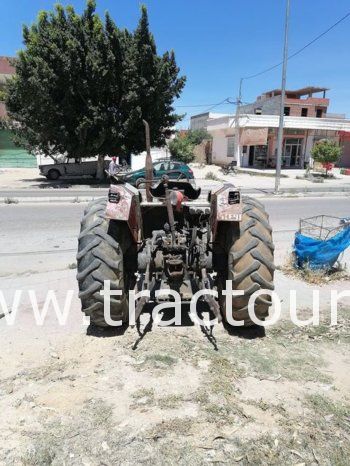 À vendre Tracteur Steyr 8075 (1993) complet