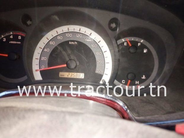 À vendre Camionnette 2 portes avec benne Isuzu D-Max 2.5 TD (2011) complet