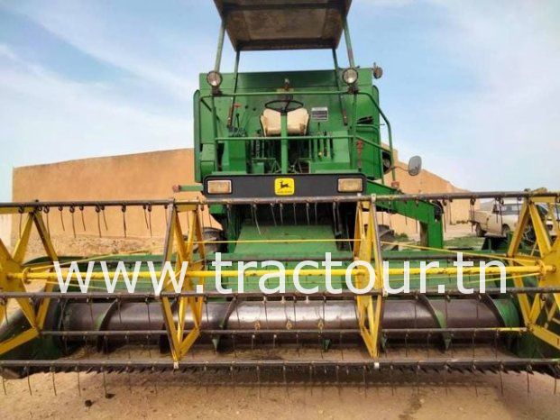 À vendre Moissonneuse batteuse John Deere 955 complet
