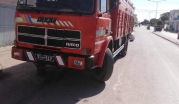 À vendre Camion plateau avec ridelles Fiat Iveco 110/14 moteur 135/14 complet
