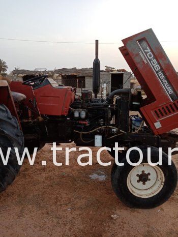 À vendre Tracteur Fiat – New Holland 70-56 complet
