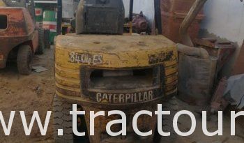 À vendre Chariot élévateur diesel Caterpillar DP30N avec carte grise (2000) complet