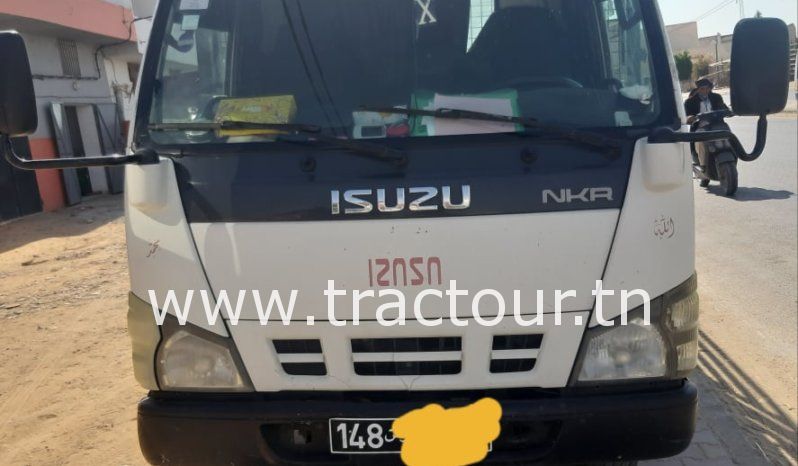 À vendre Camion plateau avec ridelles Isuzu NKR (2010) complet