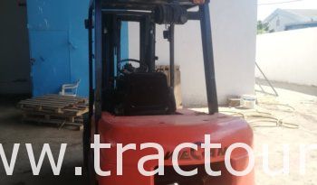 À vendre Chariot élévateur diesel – 3 tonnes (2016) complet