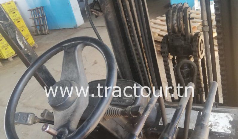 À vendre Chariot élévateur diesel – 3 tonnes (2016) complet