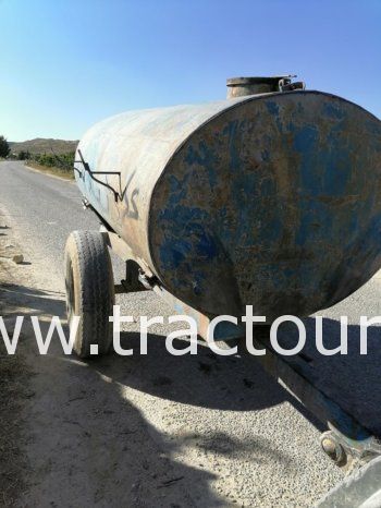 À vendre Semi remorque agricole citerne 4000 Litres complet