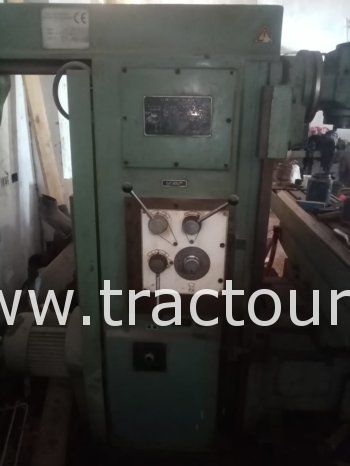 À vendre Tour universelle complet