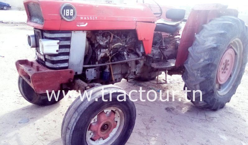 À vendre Tracteur Massey Ferguson 188 (1985) complet