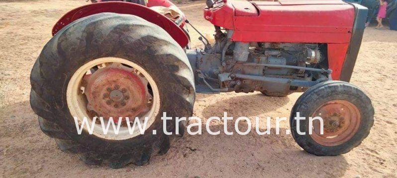 À vendre Tracteur Massey Ferguson 135 complet