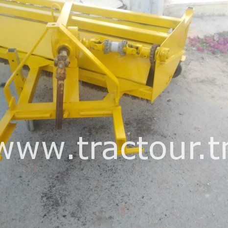 À vendre Brosse tracteur complet