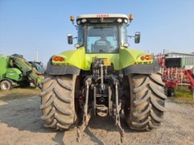 À vendre Tracteur avec cabine – complet