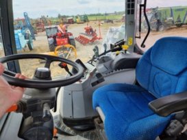 À vendre Tracteur avec cabine New Holland TD5.115 complet
