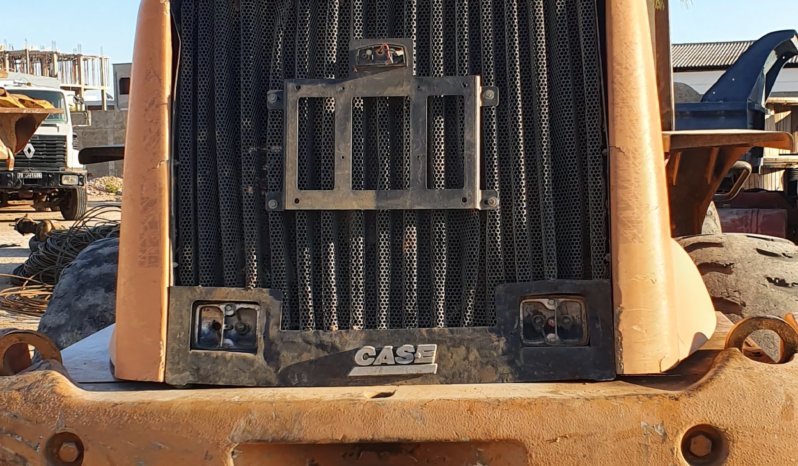 À vendre Chargeuse sur pneus Case 621E complet