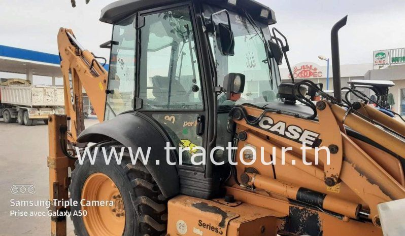 À louer Tractopelle Case 580 Super R série 3 complet