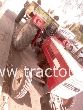 À vendre Tracteur Steyr 650 avec semi remorque agricole benne complet