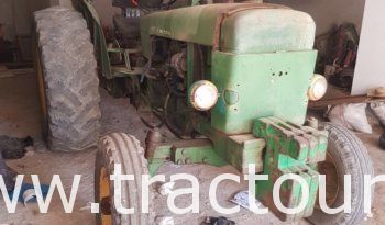 À vendre Tracteur John Deere 2130 (1981) complet