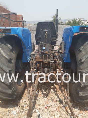 À vendre Tracteur Landini 8860 avec canadienne (2004) complet