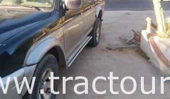 À vendre Pick-up 4×4 avec benne Mitsubishi L200 (2005) complet