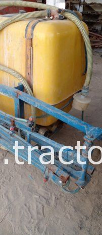 À vendre Pulvérisateur porté 400 litres complet