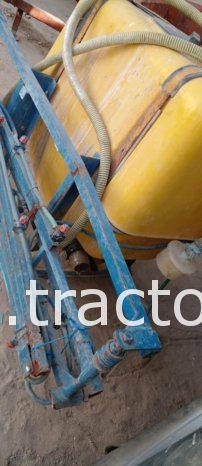 À vendre Pulvérisateur porté 400 litres complet