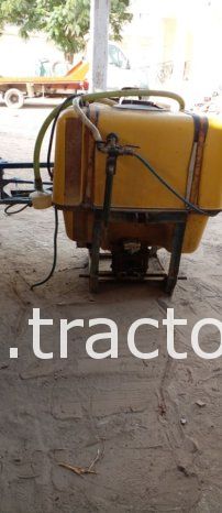 À vendre Pulvérisateur porté 400 litres complet