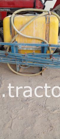 À vendre Pulvérisateur porté 400 litres complet