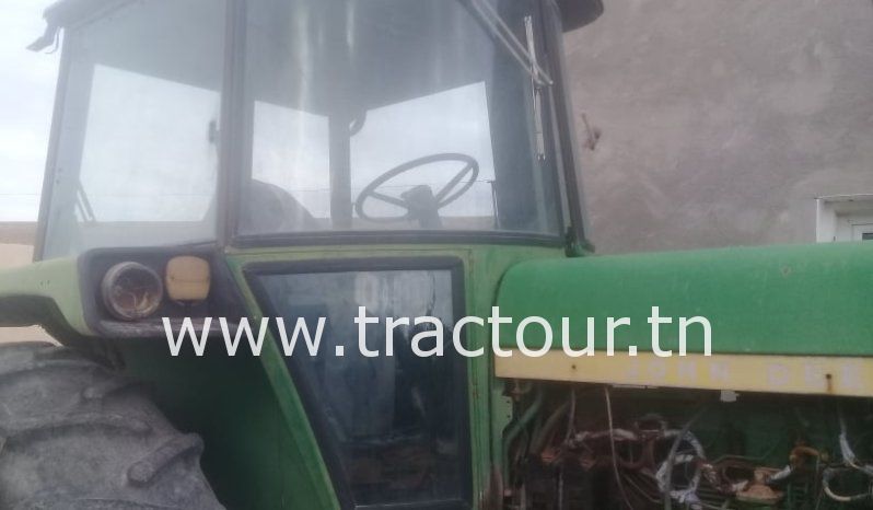 À vendre Tracteur John Deere 4430 – 6 cylindres avec carte grise (1982) complet