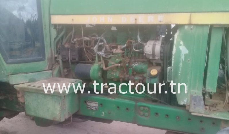 À vendre Tracteur John Deere 4430 – 6 cylindres avec carte grise (1982) complet