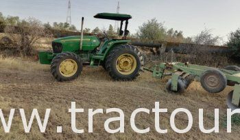 À vendre Tracteur John Deere 5725 complet