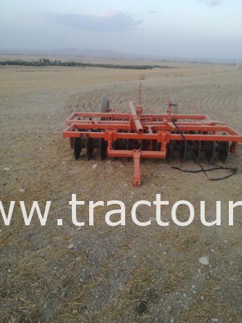 À vendre Offset cover-crop 12/24 complet