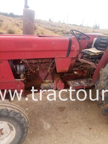 À vendre Tracteur International 784 complet