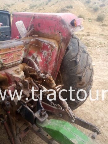 À vendre Tracteur International 784 complet