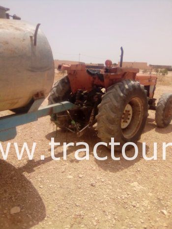 À vendre Tracteur Kubota M7500 DT avec semi remorque agricole citerne complet