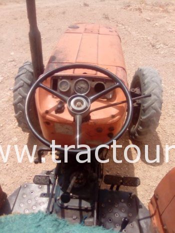 À vendre Tracteur Kubota M7500 DT avec semi remorque agricole citerne complet