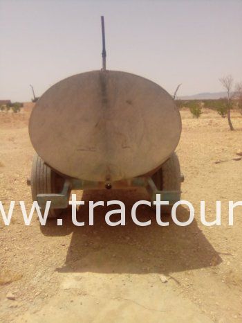À vendre Tracteur Kubota M7500 DT avec semi remorque agricole citerne complet
