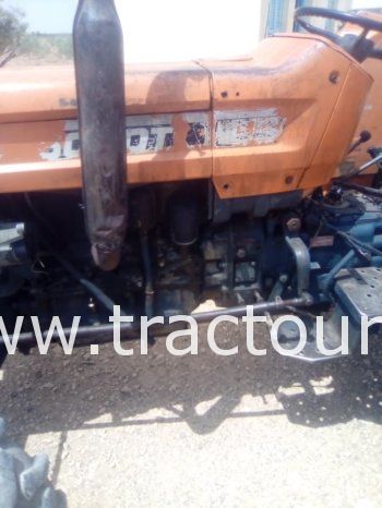 À vendre Tracteur Kubota M7500 DT avec semi remorque agricole citerne complet
