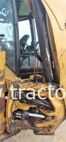 À vendre Tractopelle Caterpillar 428 E (2010) complet