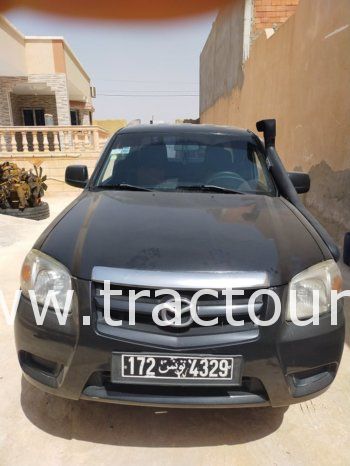 À vendre Pick-up 4×4 avec benne Mazda BT50 (2014) complet